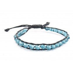 Bracelet perles de cristal bleu et fil noir