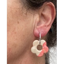 Boucles d'oreilles, créoles fleur rose - Modèle unique artisanal