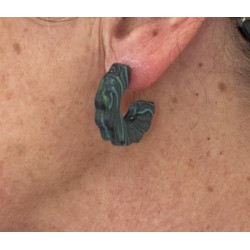 Boucles d'oreilles, créoles vertes - Modèle fait main