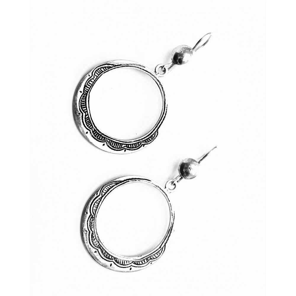 Ethnic Tuareg Earrings – Engraved Silver Circle Ethnic Tuareg Earrings – Engraved Silver Circle